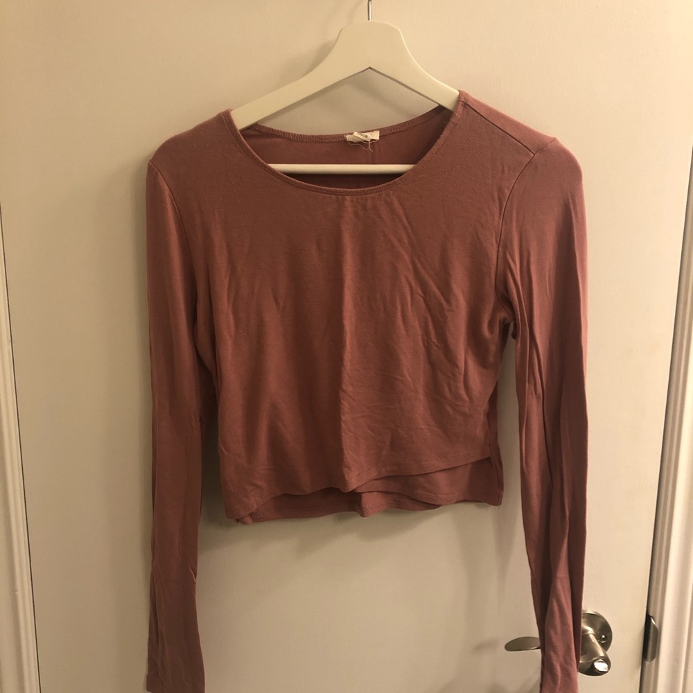 Garage Cropped Long-Sleeve